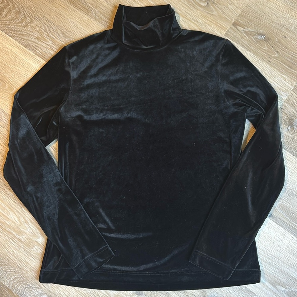 Talbots Women petite top black Mock Neck Velour long Sleeve Stretch